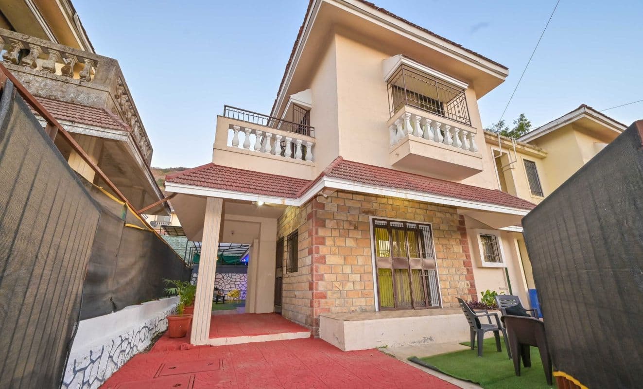 Taos in Bhangarwadi, Lonavala